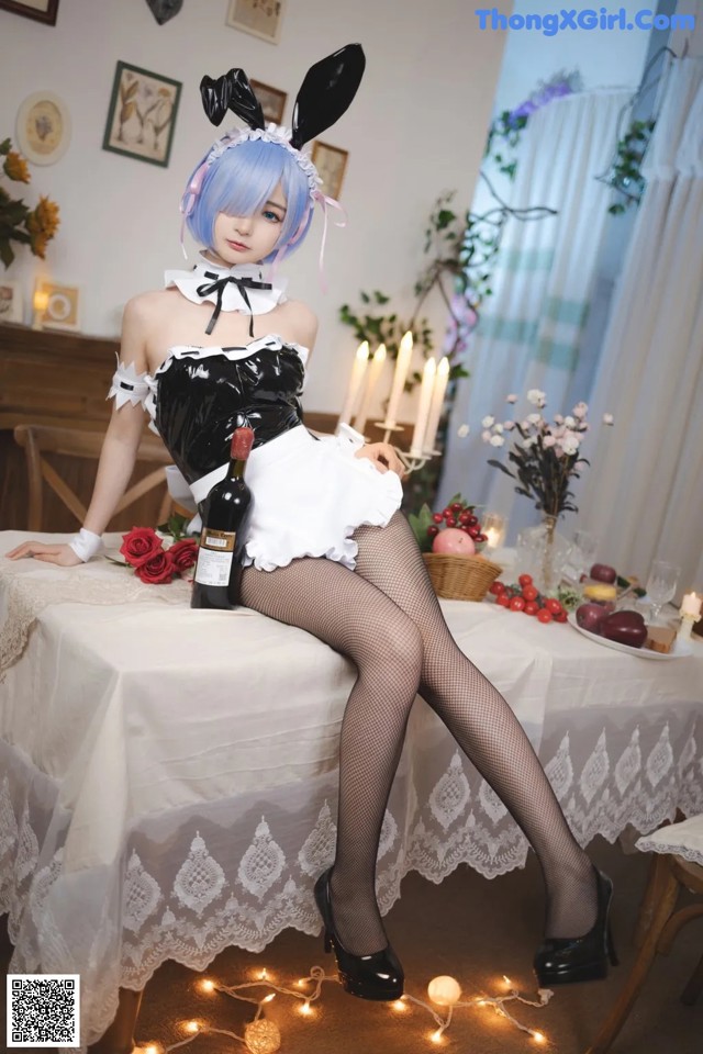 Coser @ 桜 井 宁宁 Vol.020: 蕾姆 兔 女郎 (34 photos) No.dc2951