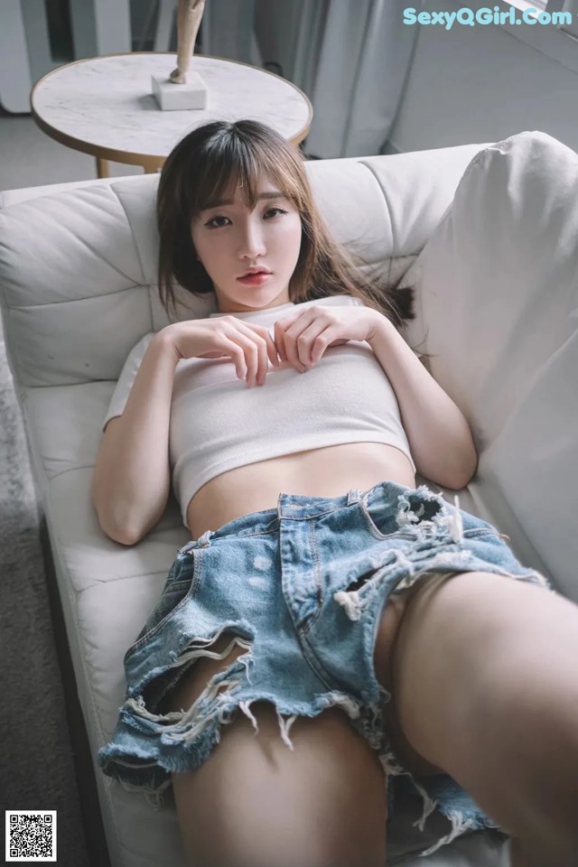 ArtGravia Vol.227: Son Ye-Eun (손예은) (82 photos) No.191f20